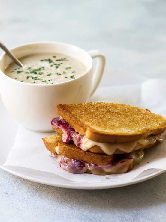 Nasc Lón Airgid - Anraith agus Ceapaire